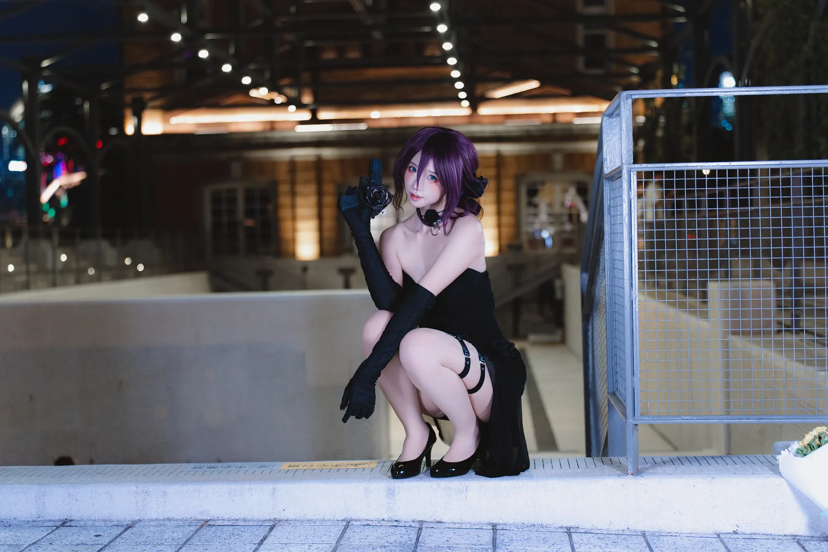 【蕾塞cos】电锯人里的炸弹恶魔，夜晚持枪赴约 - 第 7 张
