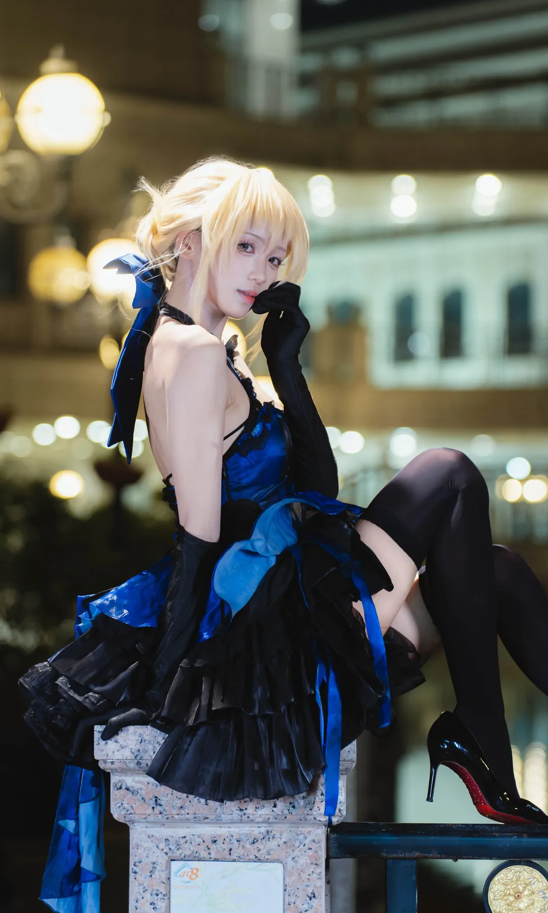 【黑呆cos】Fate禮服黑呆，夜景下的優雅與鋒利 - 第 1 張