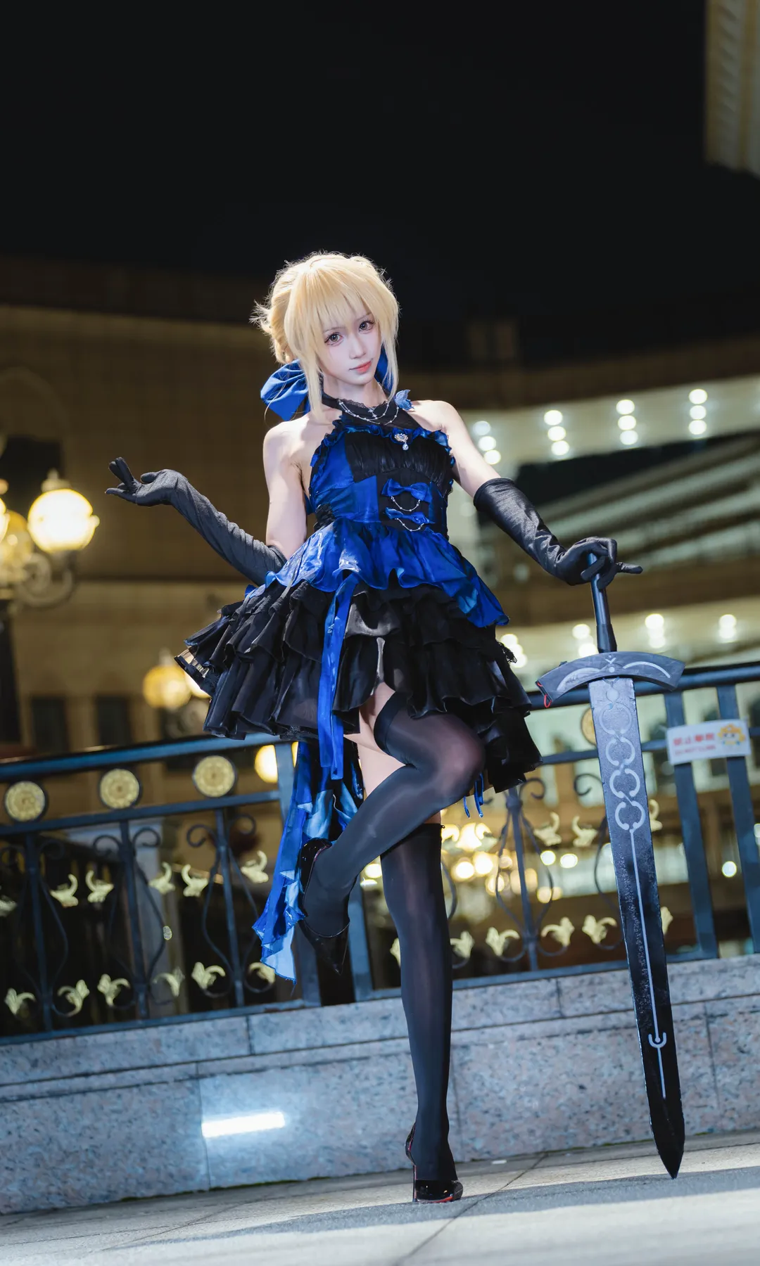 【黑呆cos】Fate禮服黑呆，夜景下的優雅與鋒利 - 第 7 張