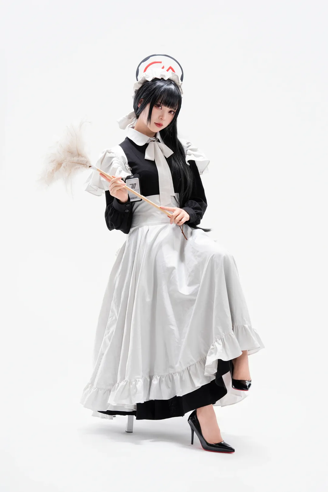 调月莉音cos 蔚蓝档案里的黑白女仆装穿搭 - 第 15 张