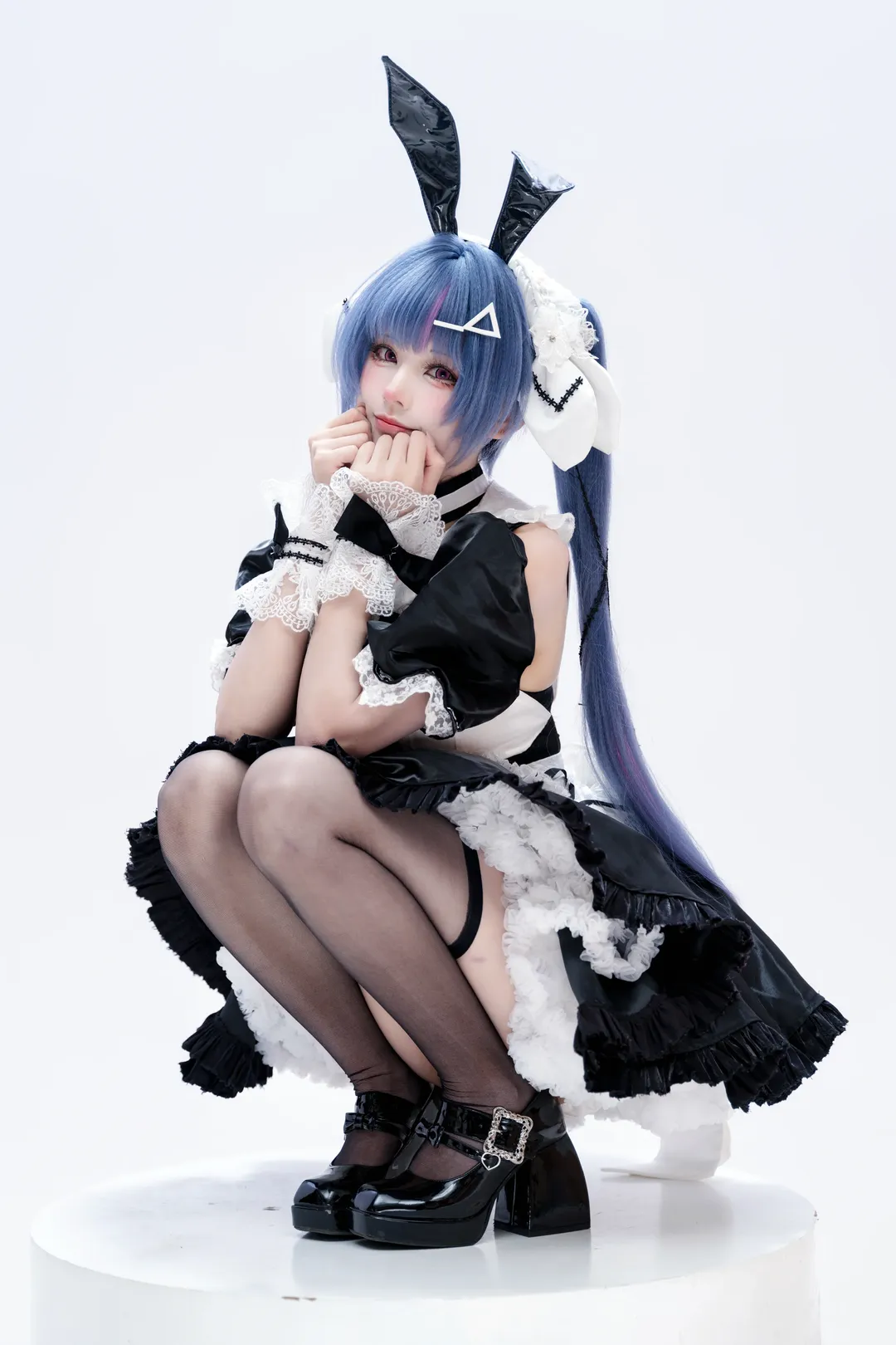 【萨里cos】碧蓝航线的蓝色小兔，俏皮女仆装登场 - 第 6 张