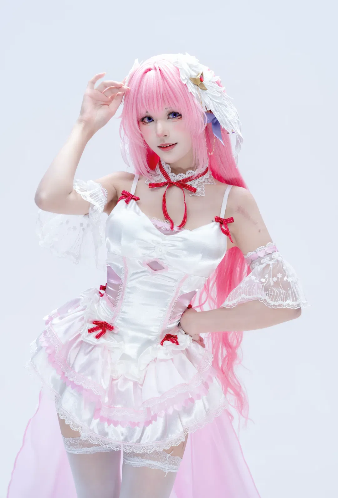 【桃樂絲cos】nikke裡桃樂絲的粉白配色穿搭 - 第 3 張