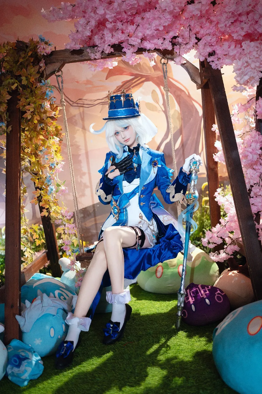 原神cos 藍白復古禮服與櫻花劇場光影 - 第 3 張