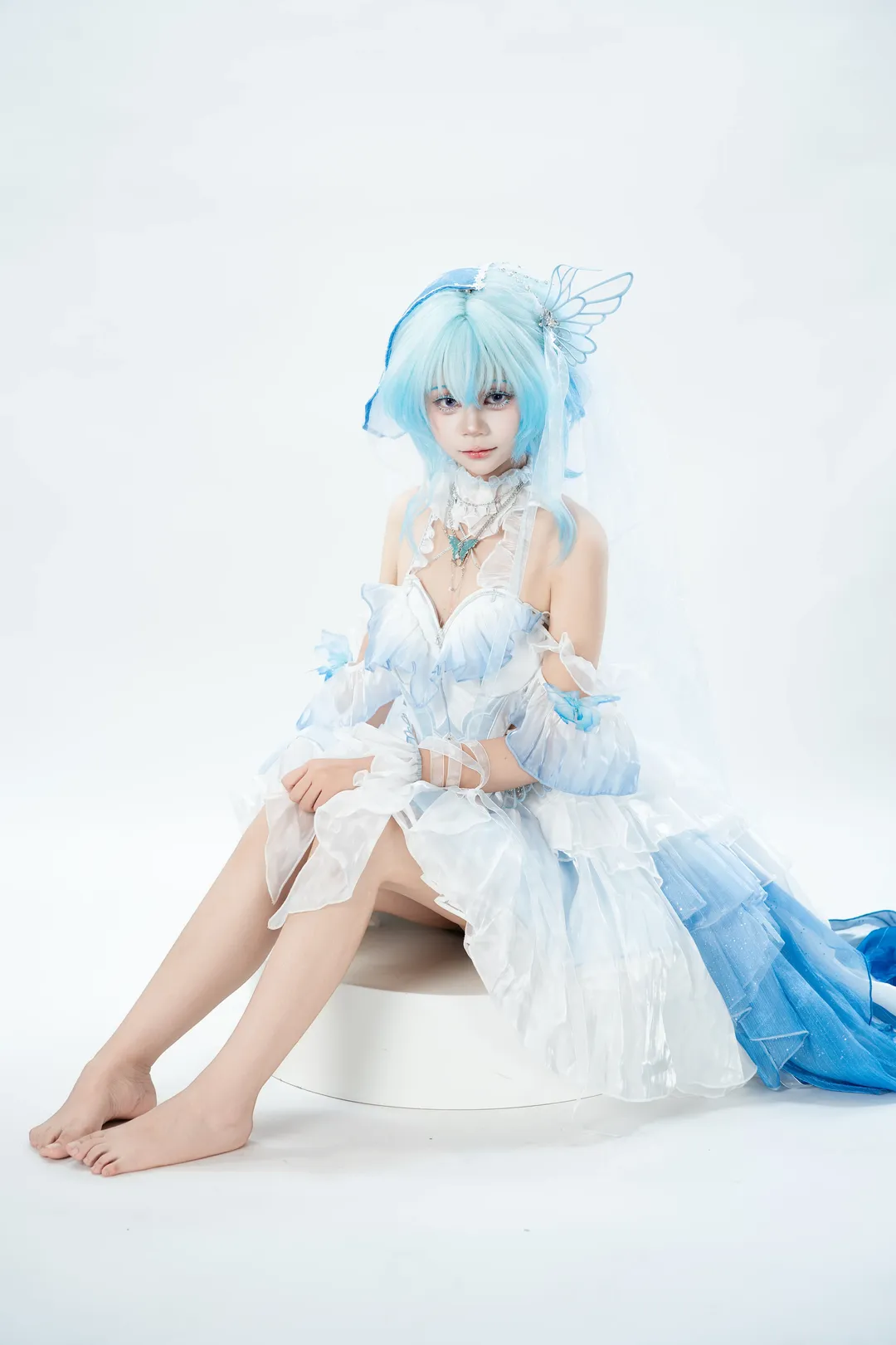 【守岸人cos】鳴潮藍白漸變裙下的凝視與低語 - 第 2 張