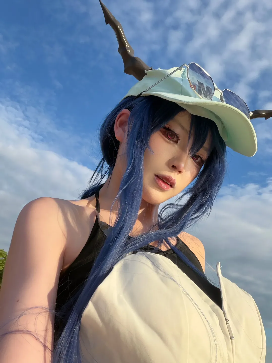 【假日威龍陳cos】明日方舟多索雷斯的水邊風暴 - 第 2 張