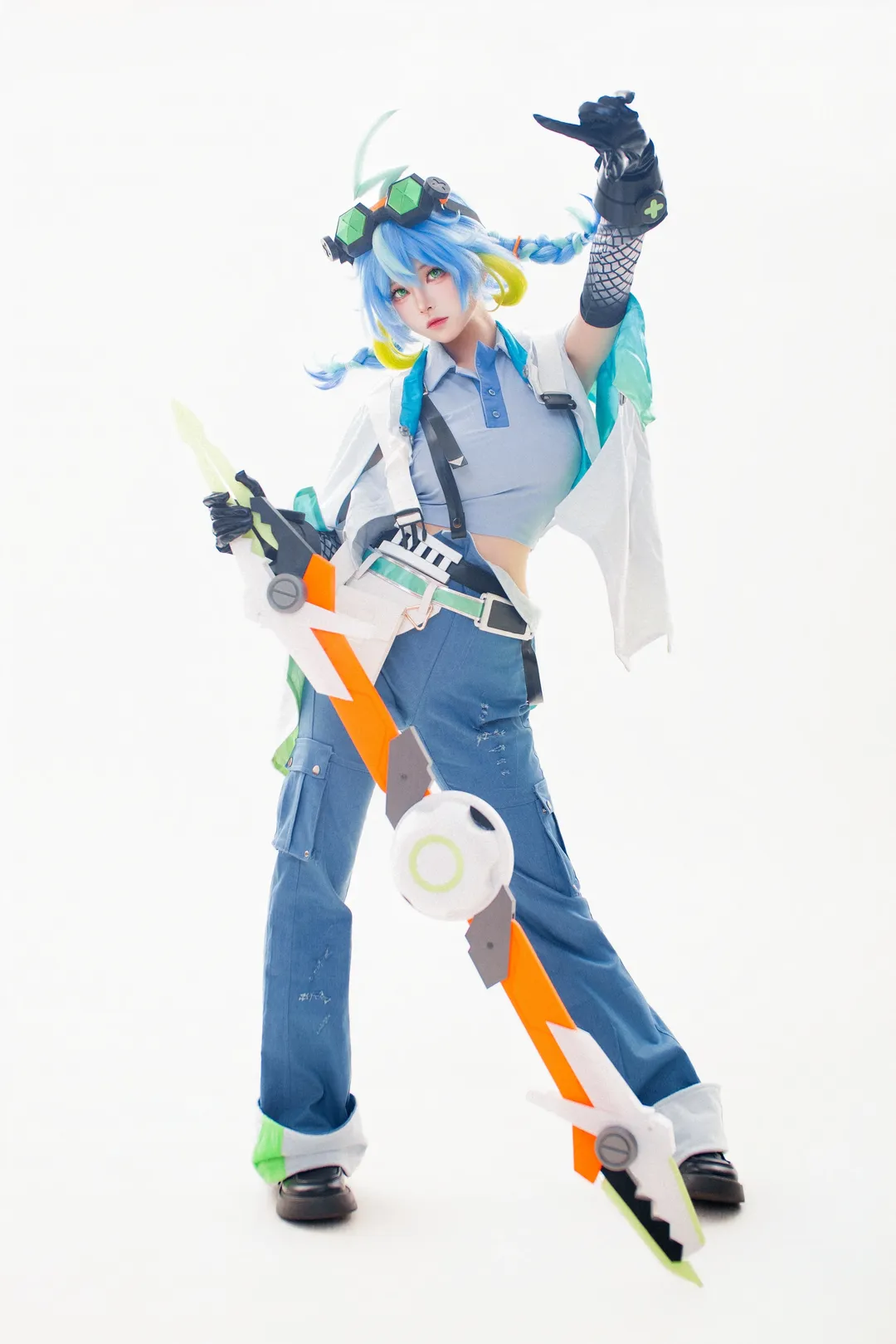 【蚩奼cos】王者榮耀工裝藍髮少女，機甲巨劍出鞘 - 第 1 張