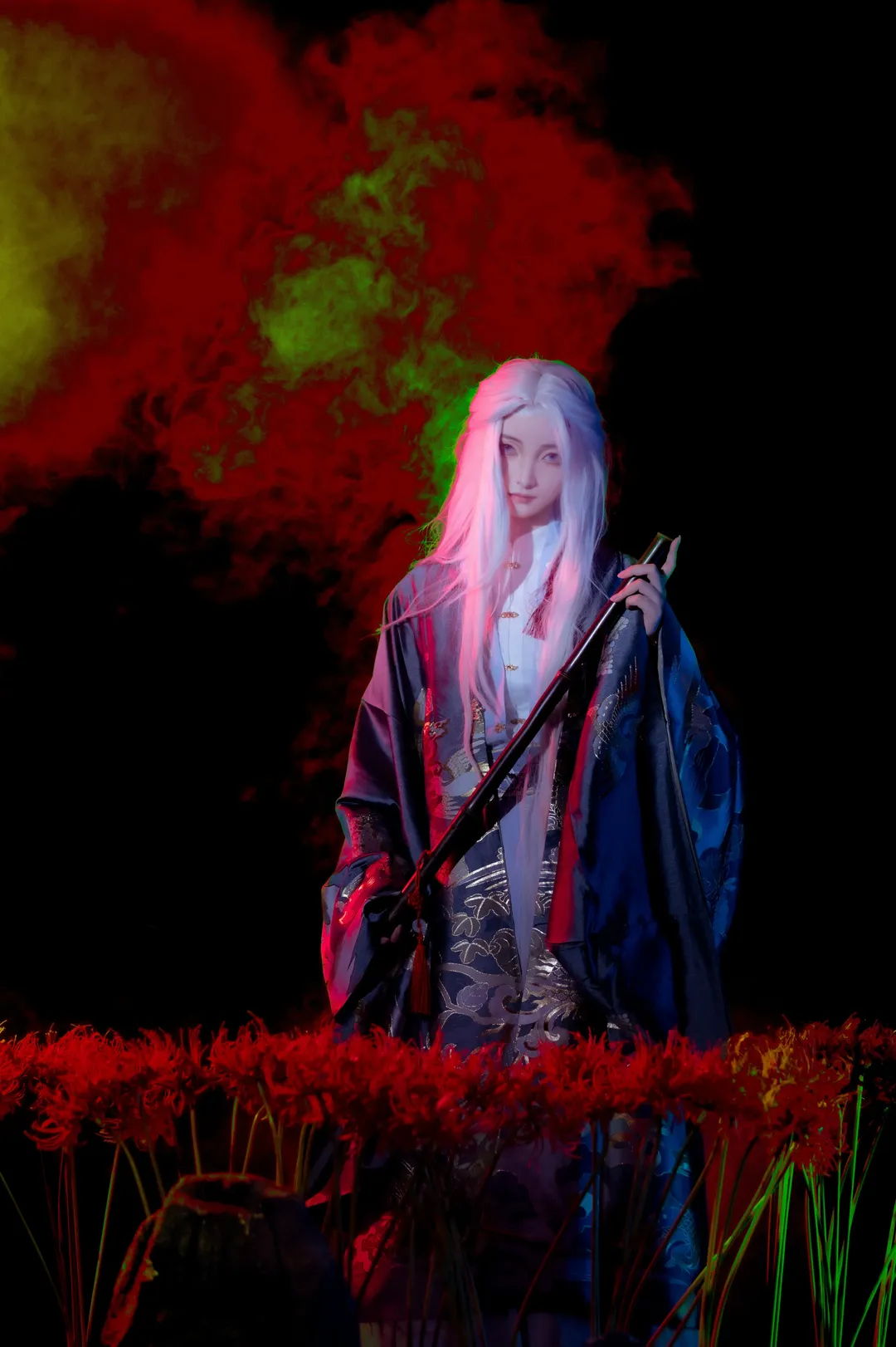 【約瑟夫cos】第五人格私設，銀髮與彼岸花的幻境 - 第 8 張