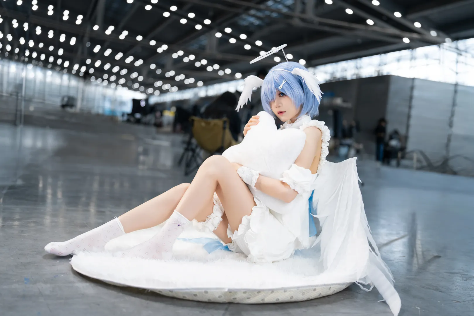 【蕾姆cos】天使蕾姆白色洋装漫展场照 - 第 2 张