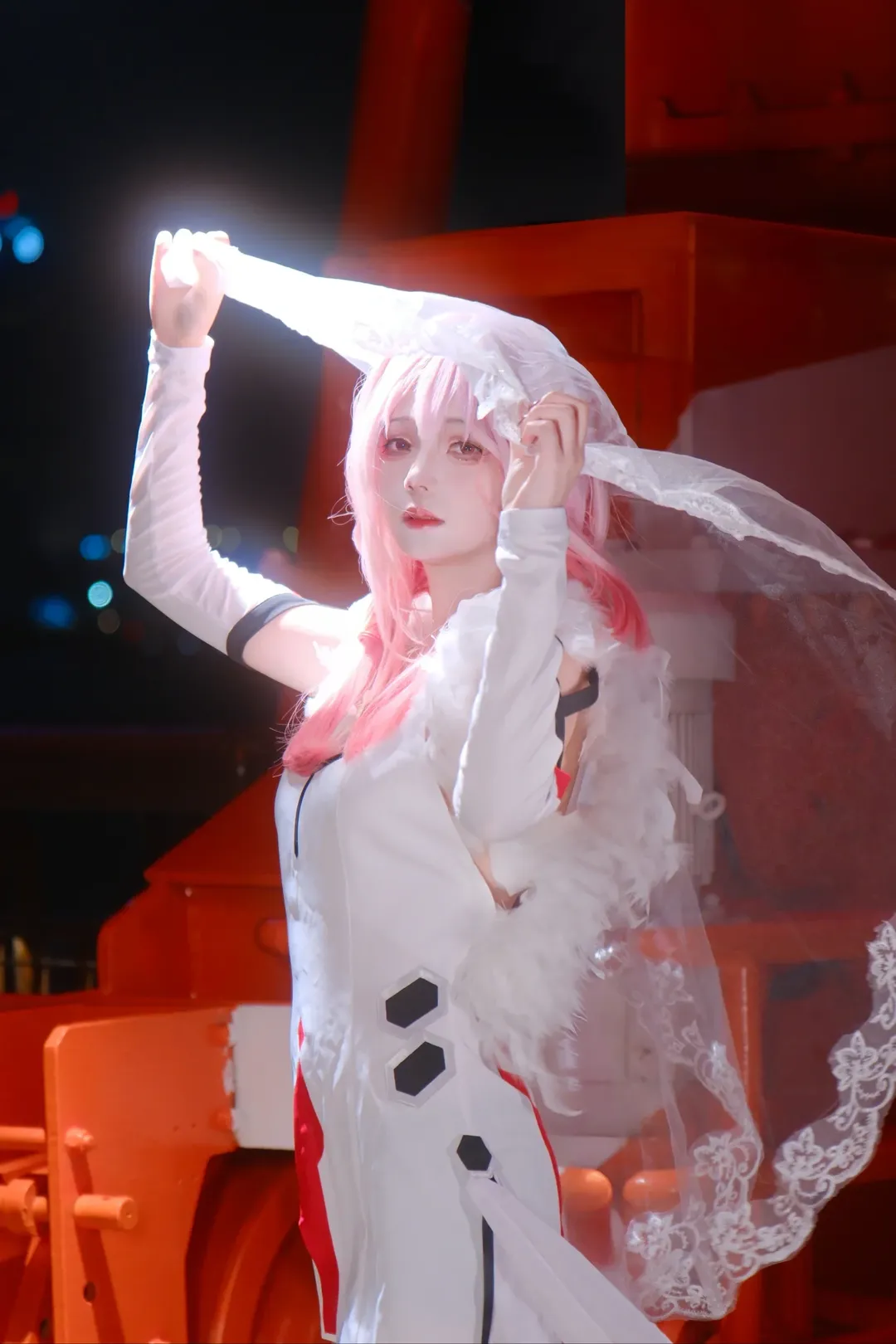【楪祈cos】罪恶王冠中粉发少女的爷青回瞬间 - 第 3 张