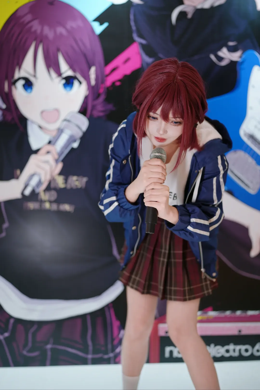 【井芹仁菜cos】大悦城GBC快闪名场面记录 - 第 9 张
