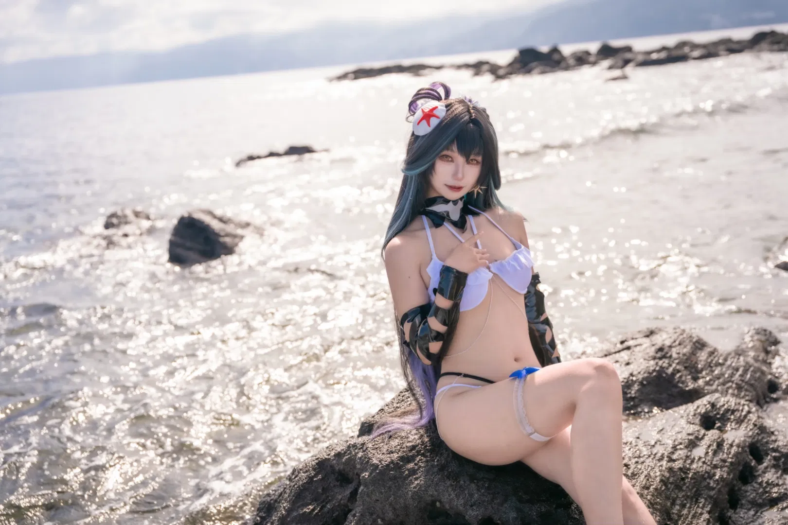 【小美人鱼cos】崩坏星穹铁道海边的波光粼粼，赤足踏浪 - 第 5 张