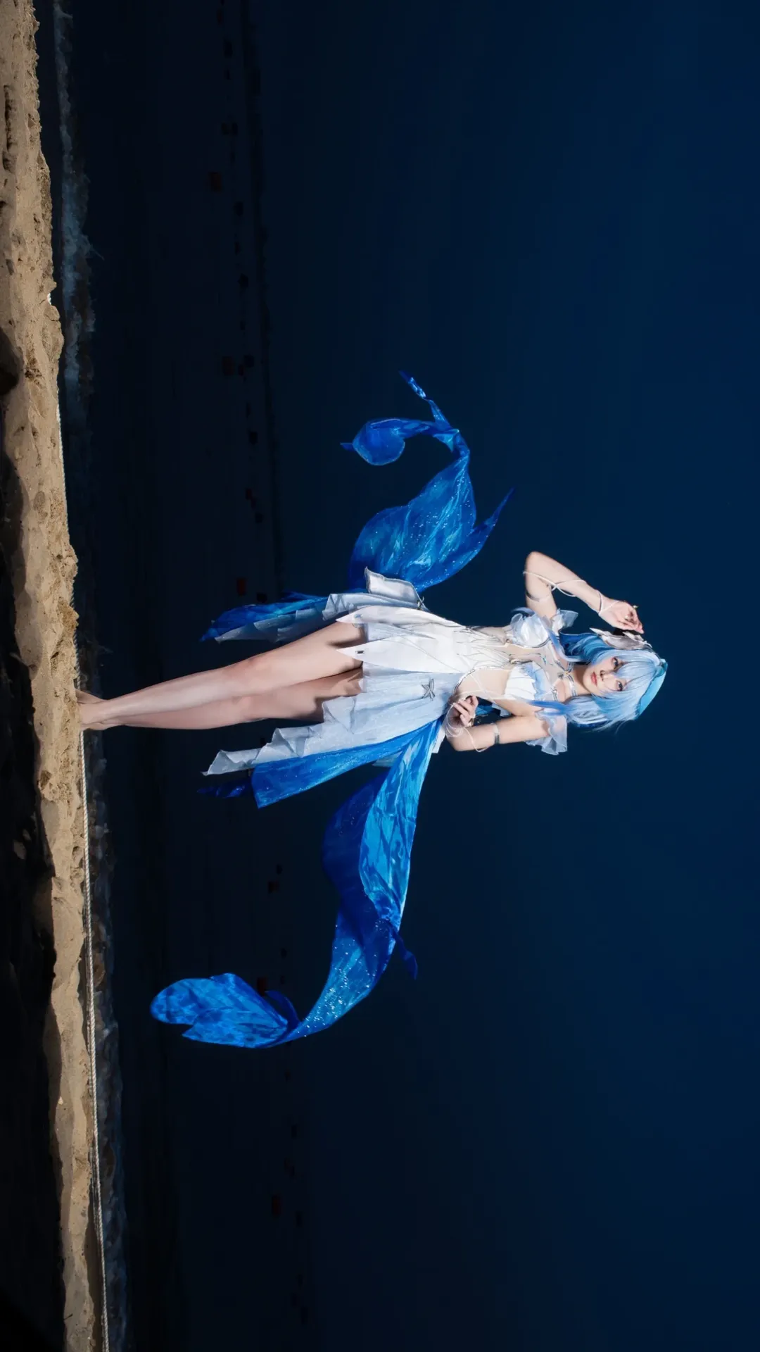 【守岸人cos】鸣潮海边的蓝色幻梦 - 第 3 张