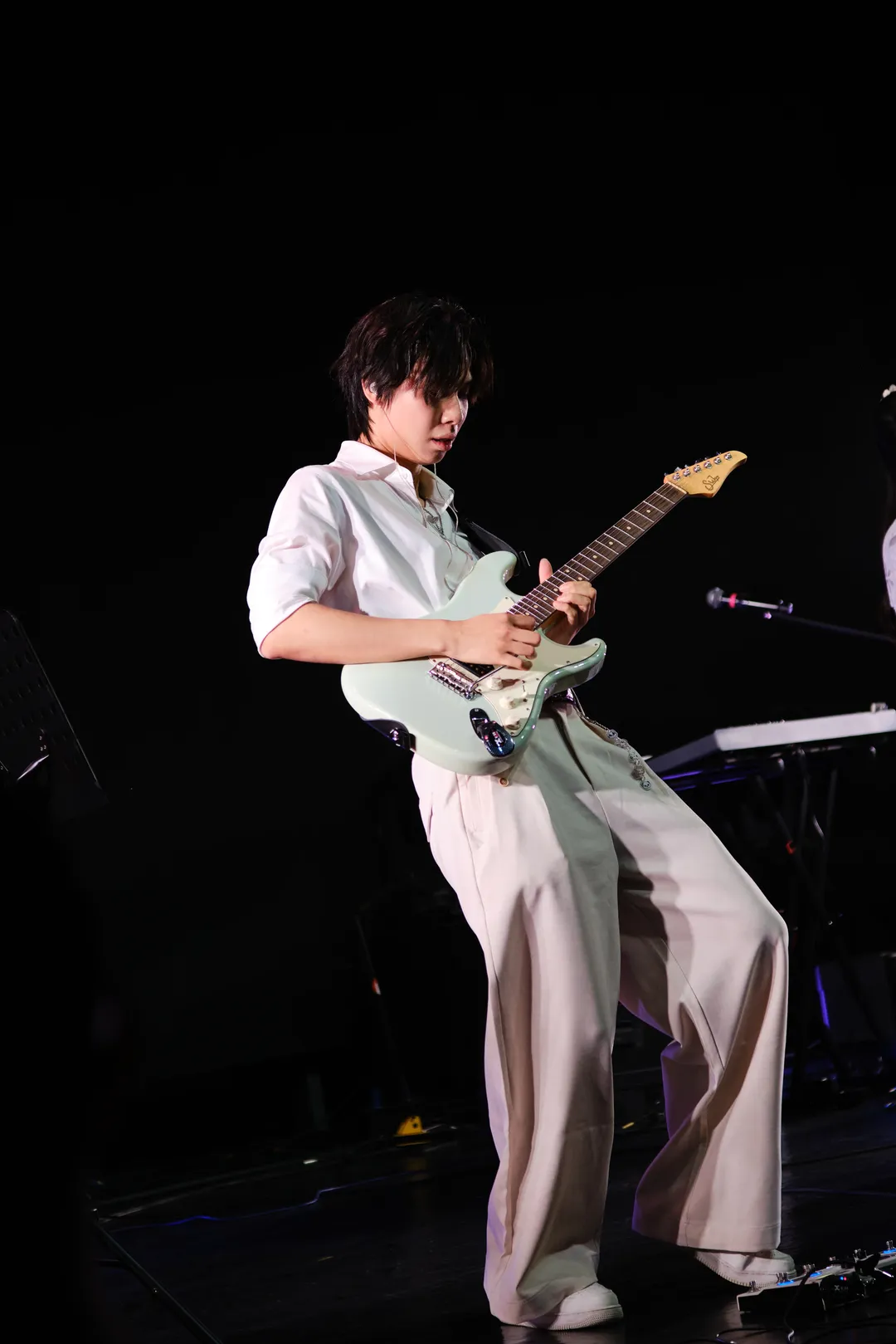 赶完论文的周中Live，哥特萝莉风贝斯手的日音舞台 - 第 13 张
