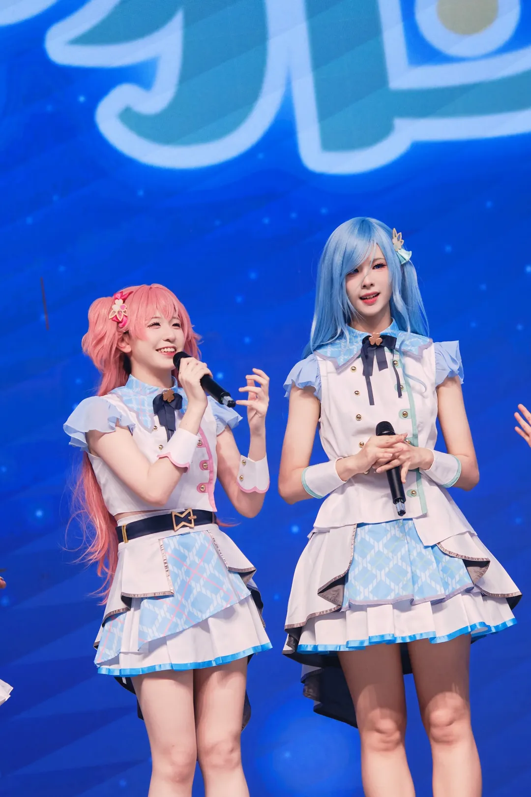 世界计划only舞台高光，打歌服演出瞬间 - 第 4 张