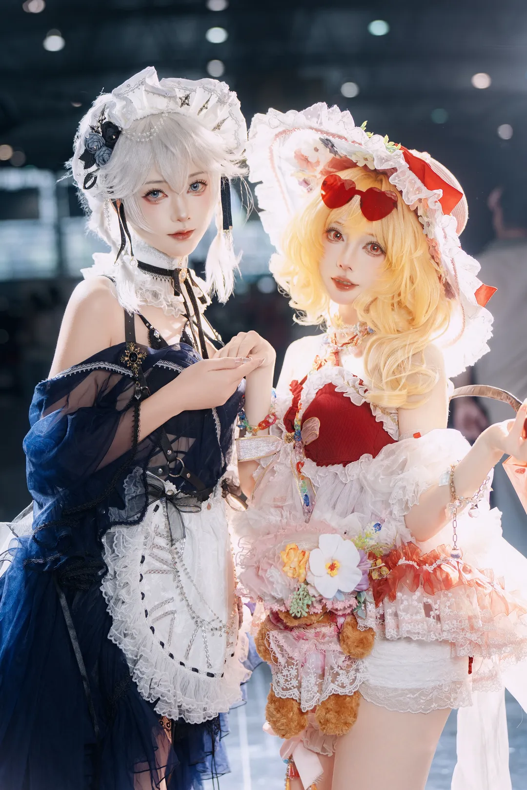【芙兰朵露cos】东方project 红与蓝的双人漫展正片记录 - 第 1 张