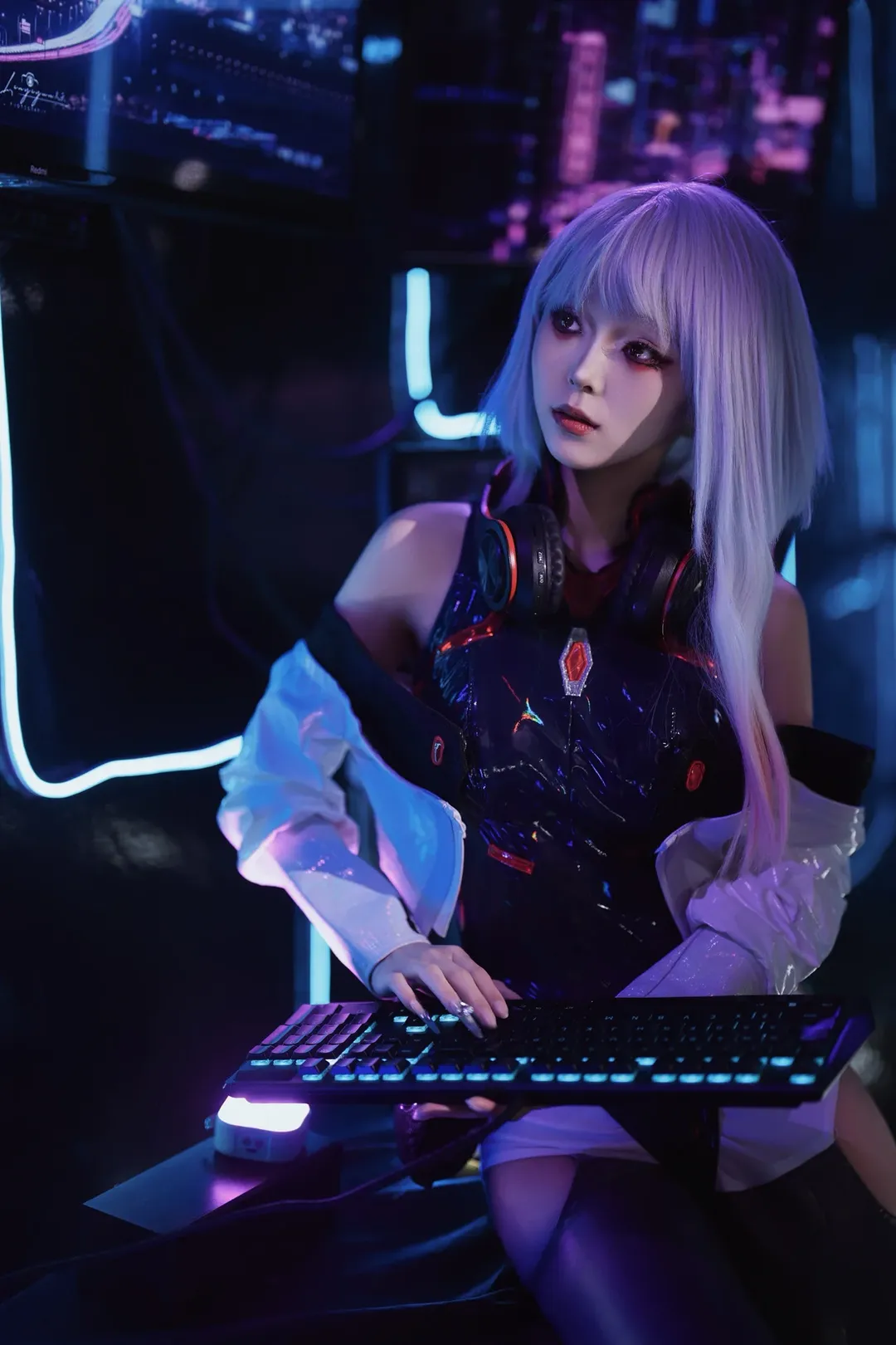 【露西cos】穿梭在霓虹中的赛博朋克边缘行者 - 第 7 张