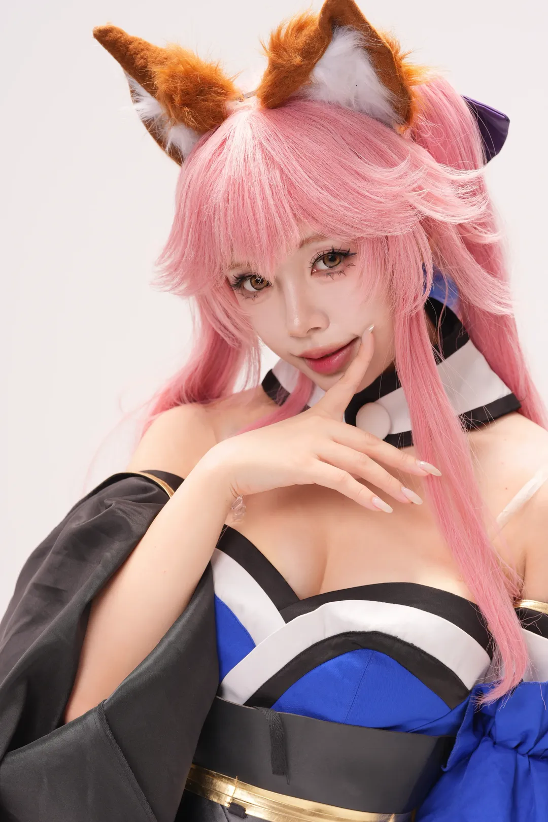 【玉藻前cos】暗面光拍摄体验与海底捞避雷 - 第 1 张