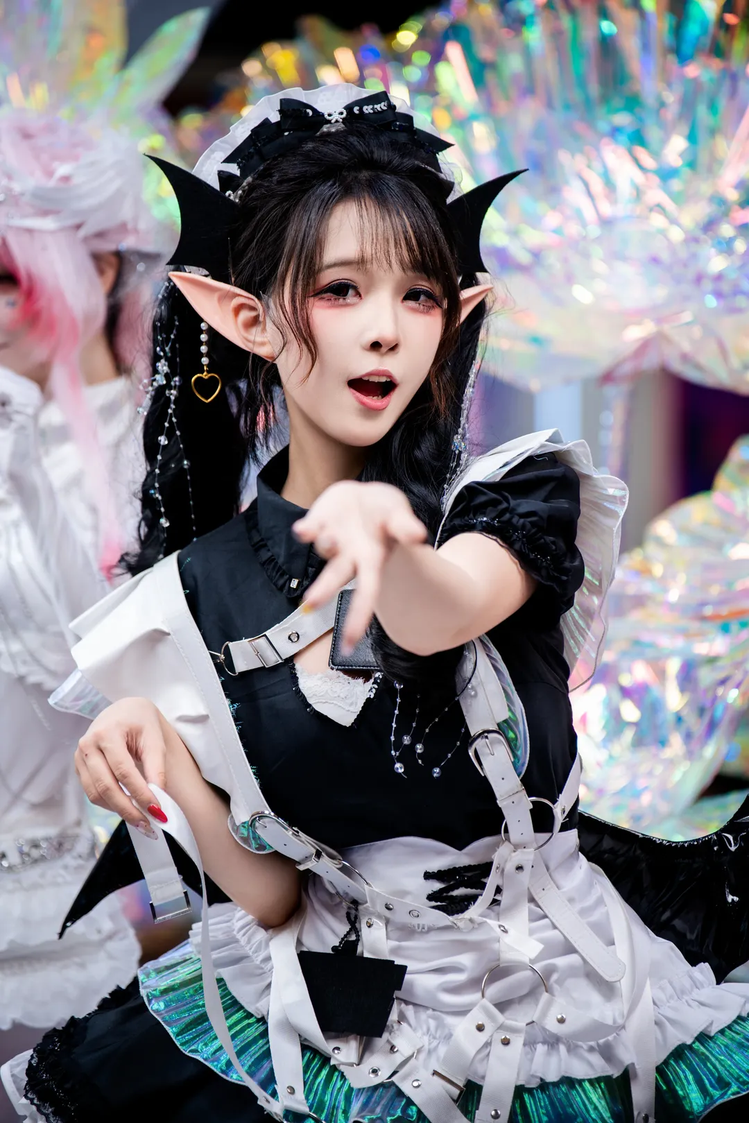 ChinaJoy索尼展臺的精靈女僕裝扮，黑紫哥特風真的很出片 - 第 1 張