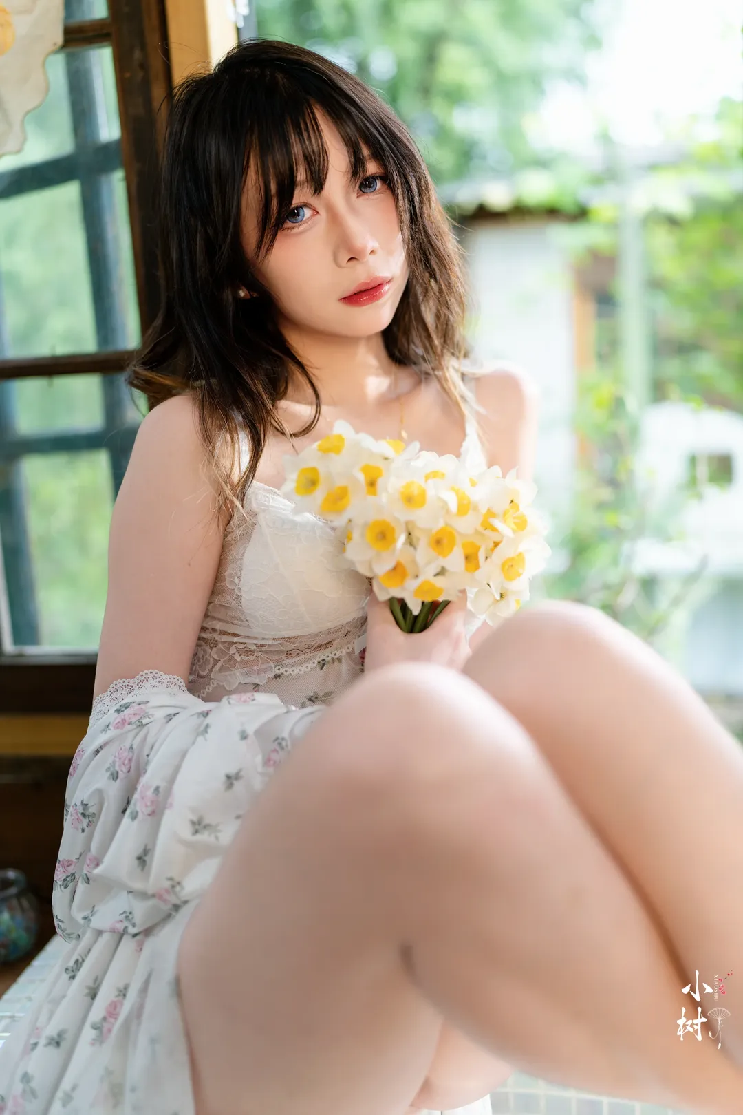 【灰姑娘cos】白色蕾丝睡衣，复古室内氛围感写真 - 第 13 张