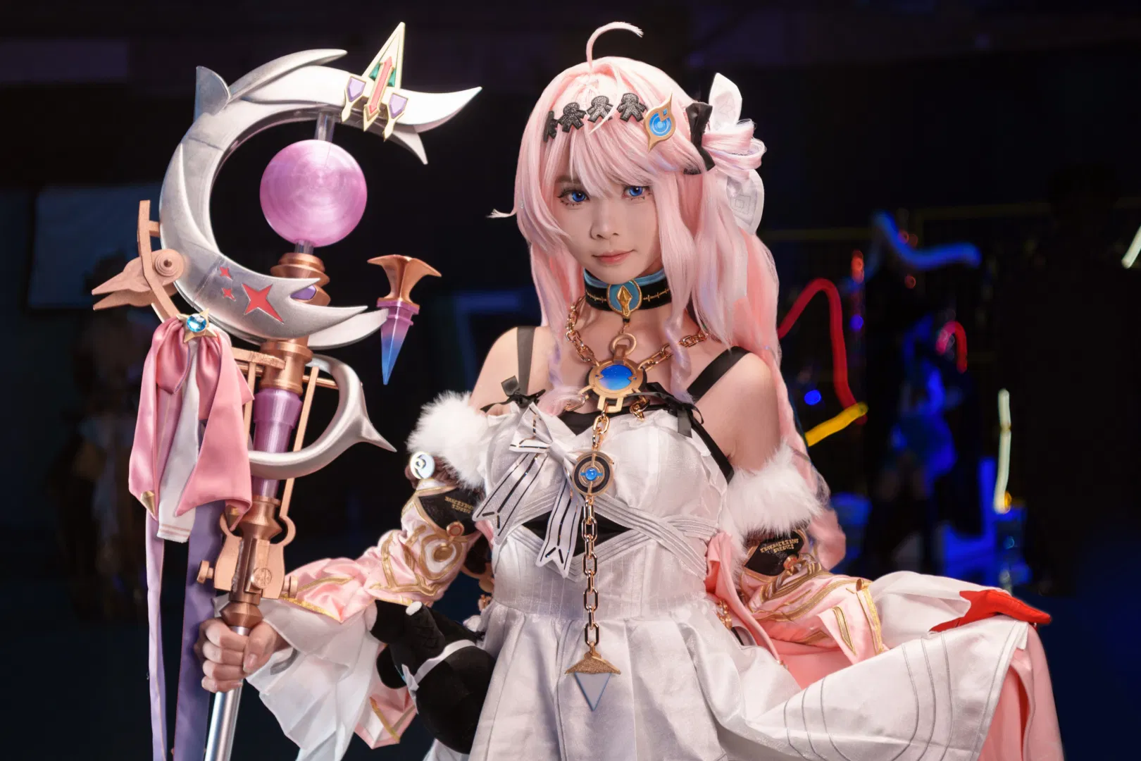 【达妮娅cos】鸣潮湛江漫展的奇幻魔法使 - 第 3 张