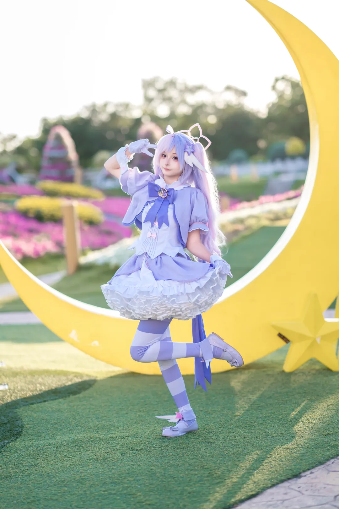 【宇泽玲纱cos】蔚蓝档案魔法少女的户外记录 - 第 2 张