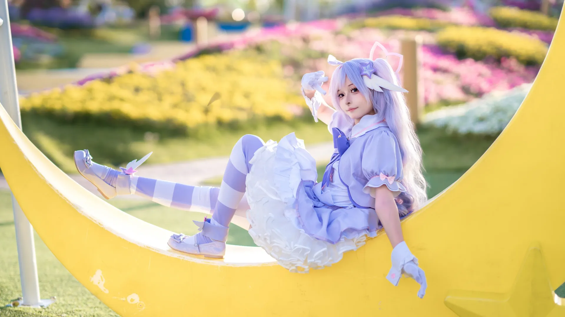 【宇泽玲纱cos】蔚蓝档案魔法少女的梦幻花园外景 - 第 1 张