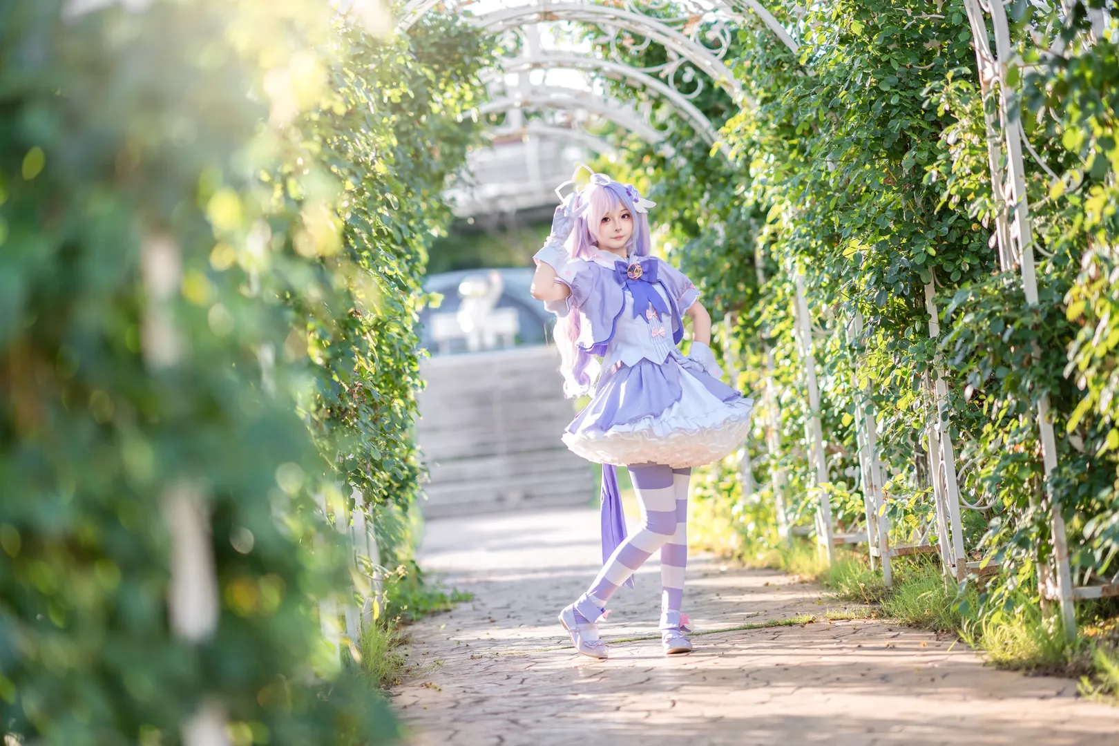 【宇泽玲纱cos】蔚蓝档案魔法少女的梦幻花园外景 - 第 2 张