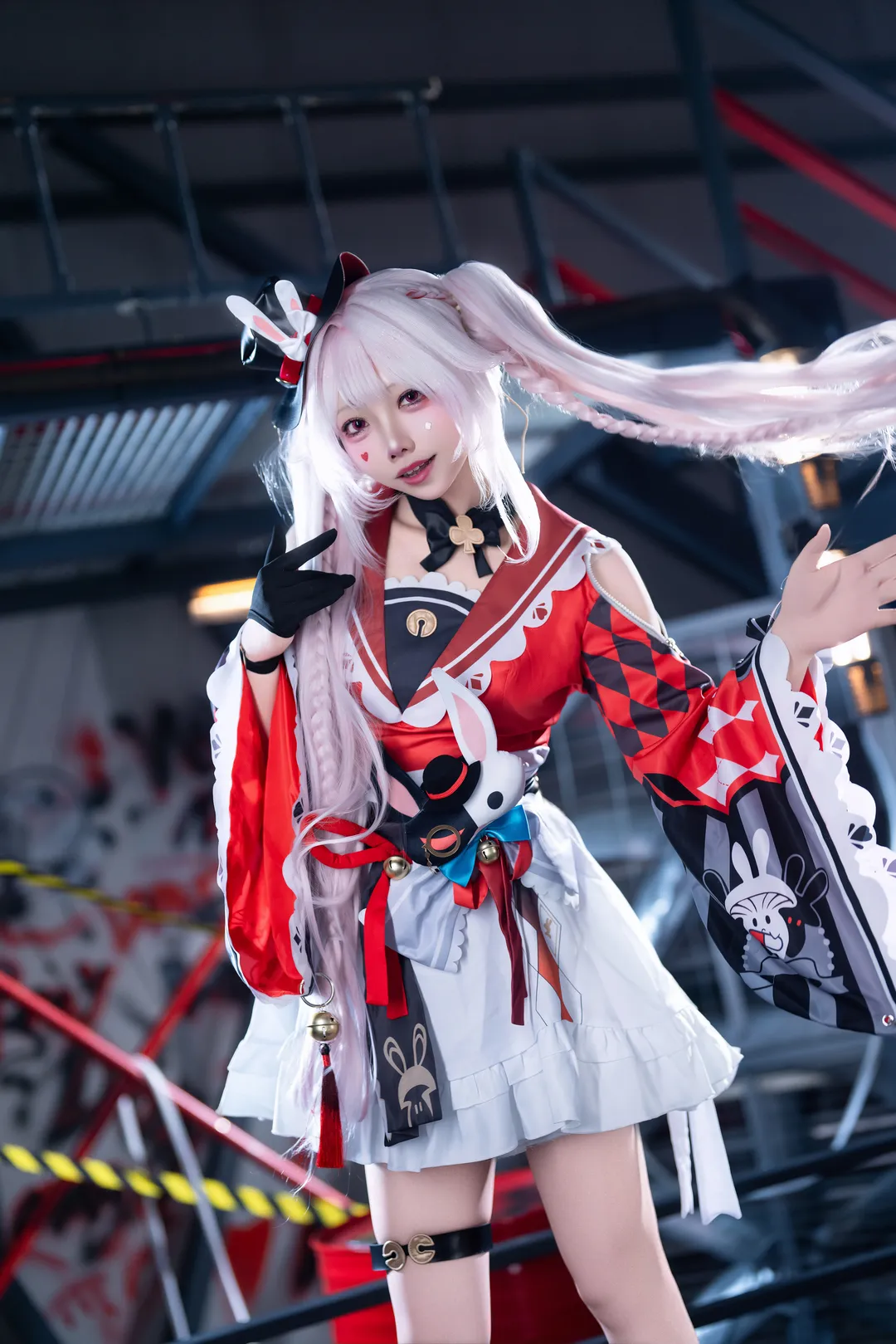 【火花cos】崩坏星穹铁道里的红白兔子，今天玩点不一样的 - 第 1 张