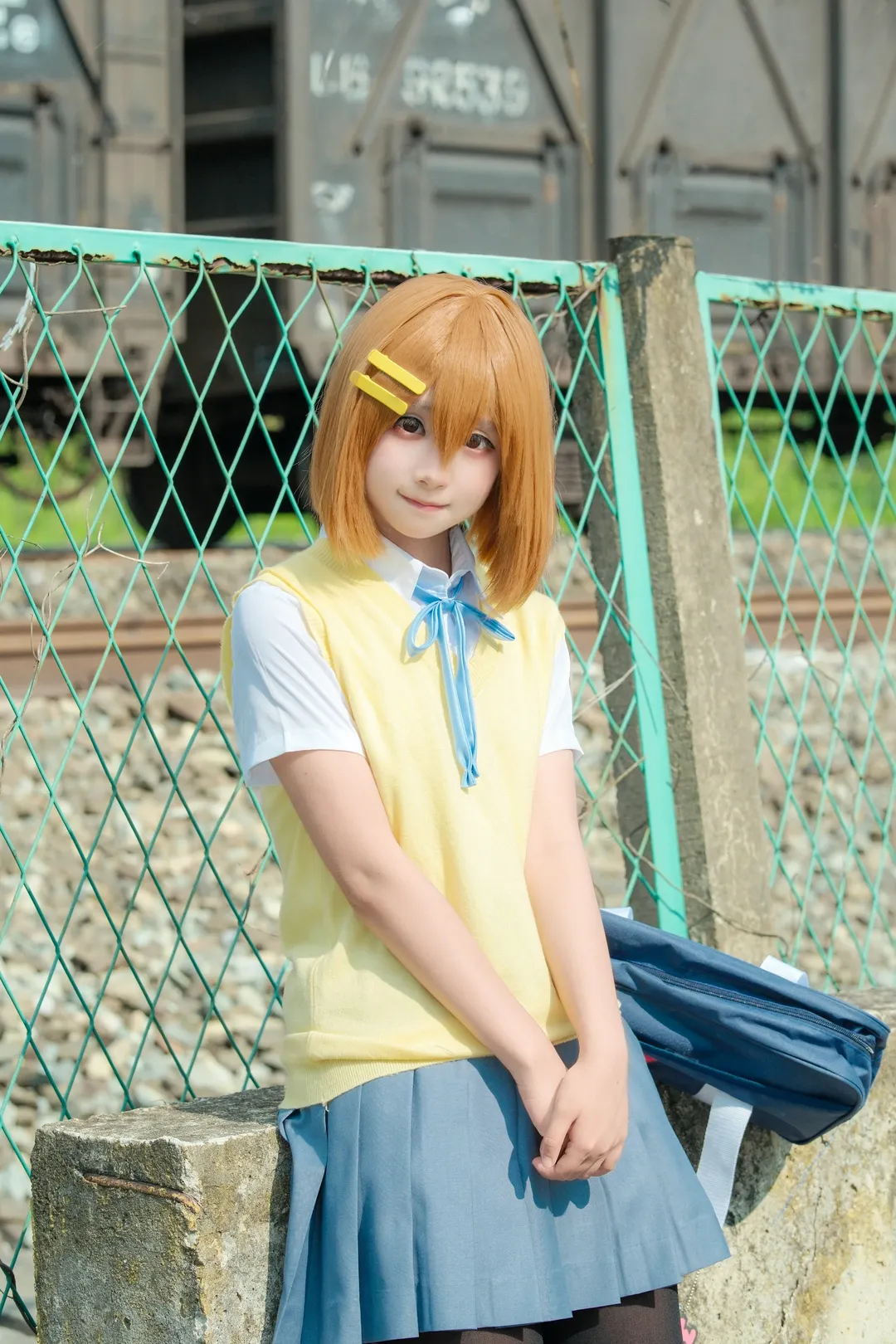 平泽唯cos 轻音少女放学后的悠闲时光 - 第 2 张