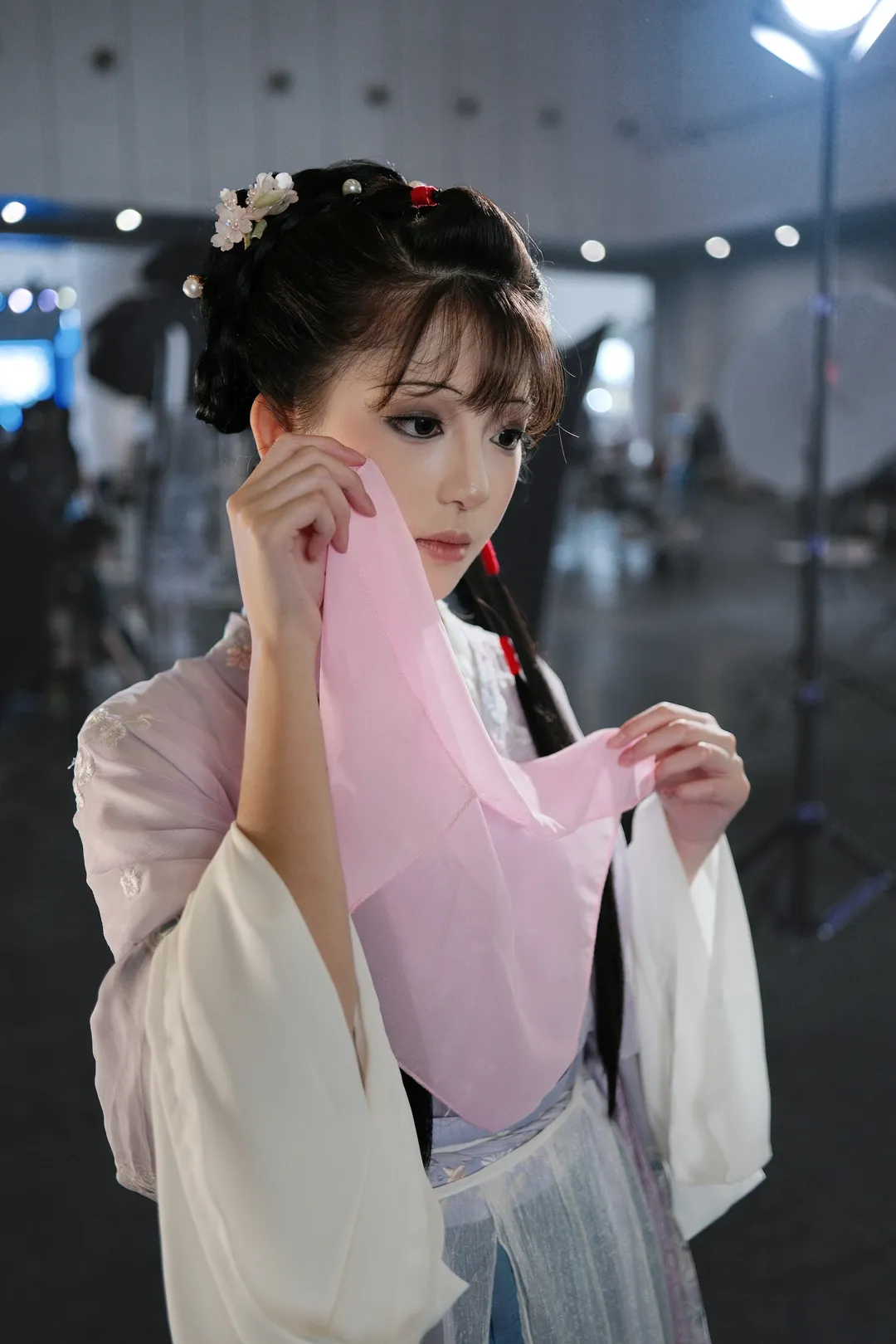 【黛玉cos】用粉色手帕演繹古典哀愁 - 第 2 張