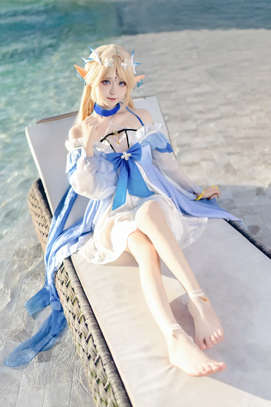 【卡提希娅cos】鸣潮夏日泳池精灵少女的清凉感 - 第 3 张