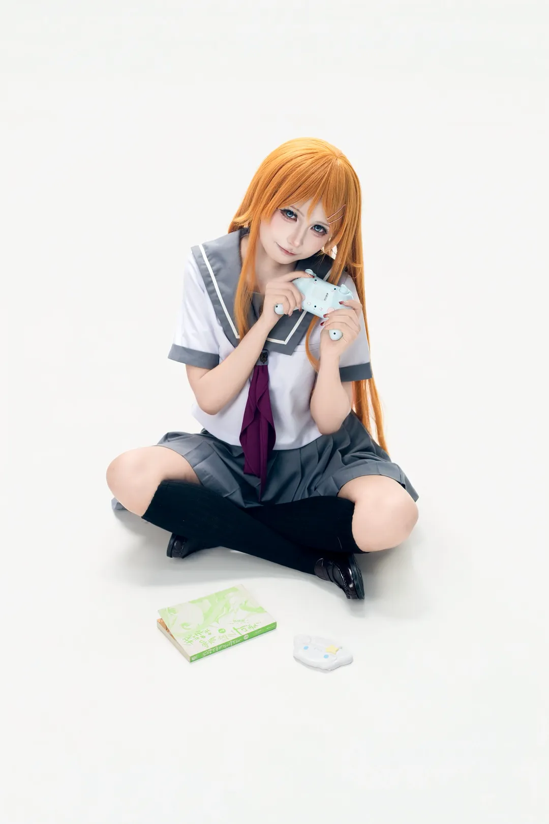 【高坂桐乃cos】水手服與黑絲的棚拍動作分享 - 第 3 張