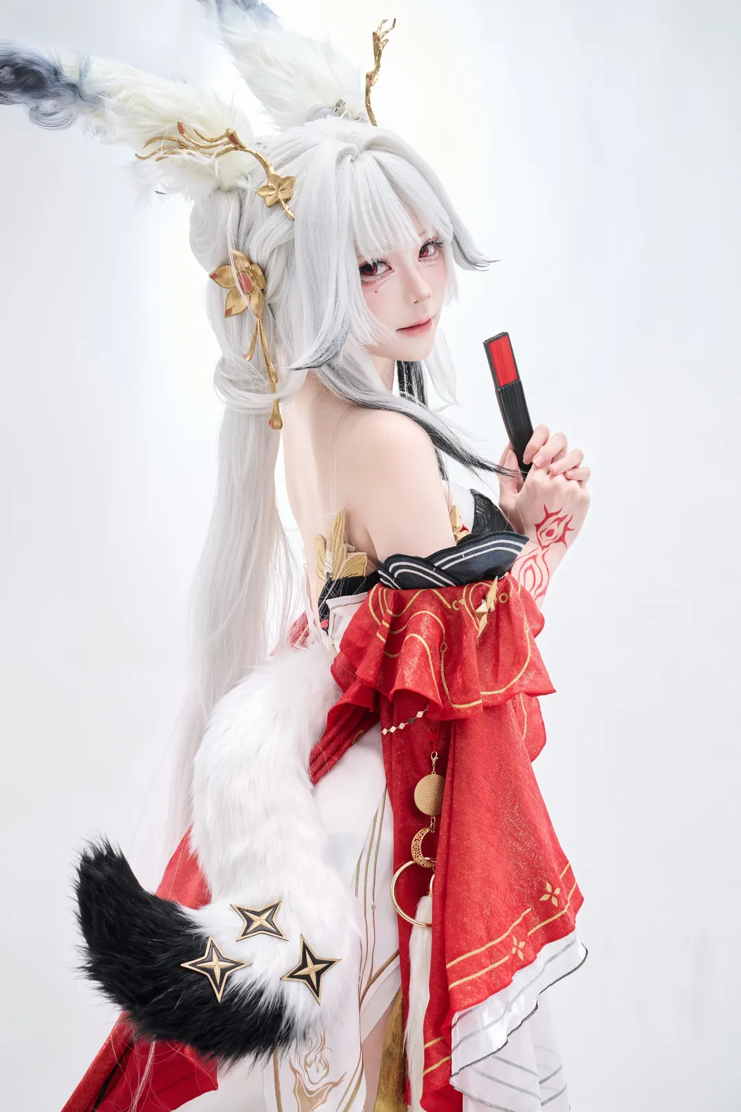 【心月狐cos】分享鸣潮这套拍摄的幕后细节与心得 - 第 2 张