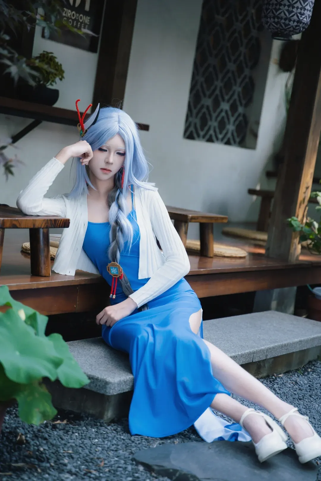 【申鹤cos】雨过天晴在日式咖啡馆拍摄原神同人正片 - 第 3 张