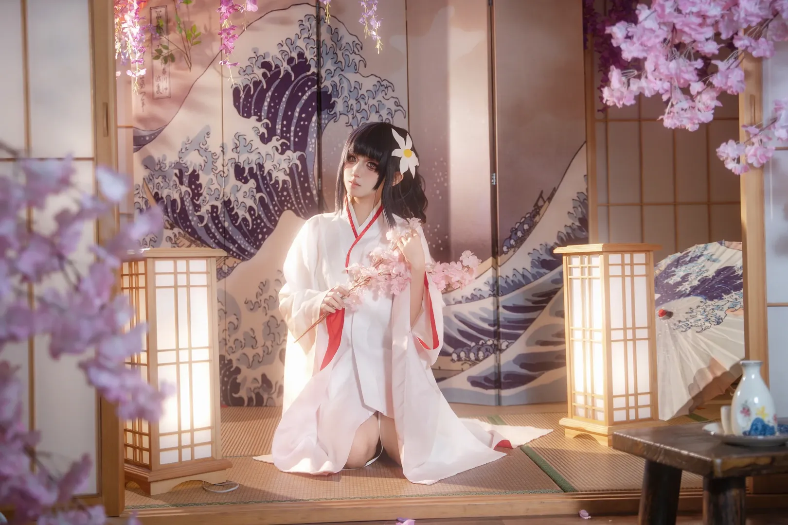 【雏田cos】月下白百合，红白和服与樱花的唯美碰撞