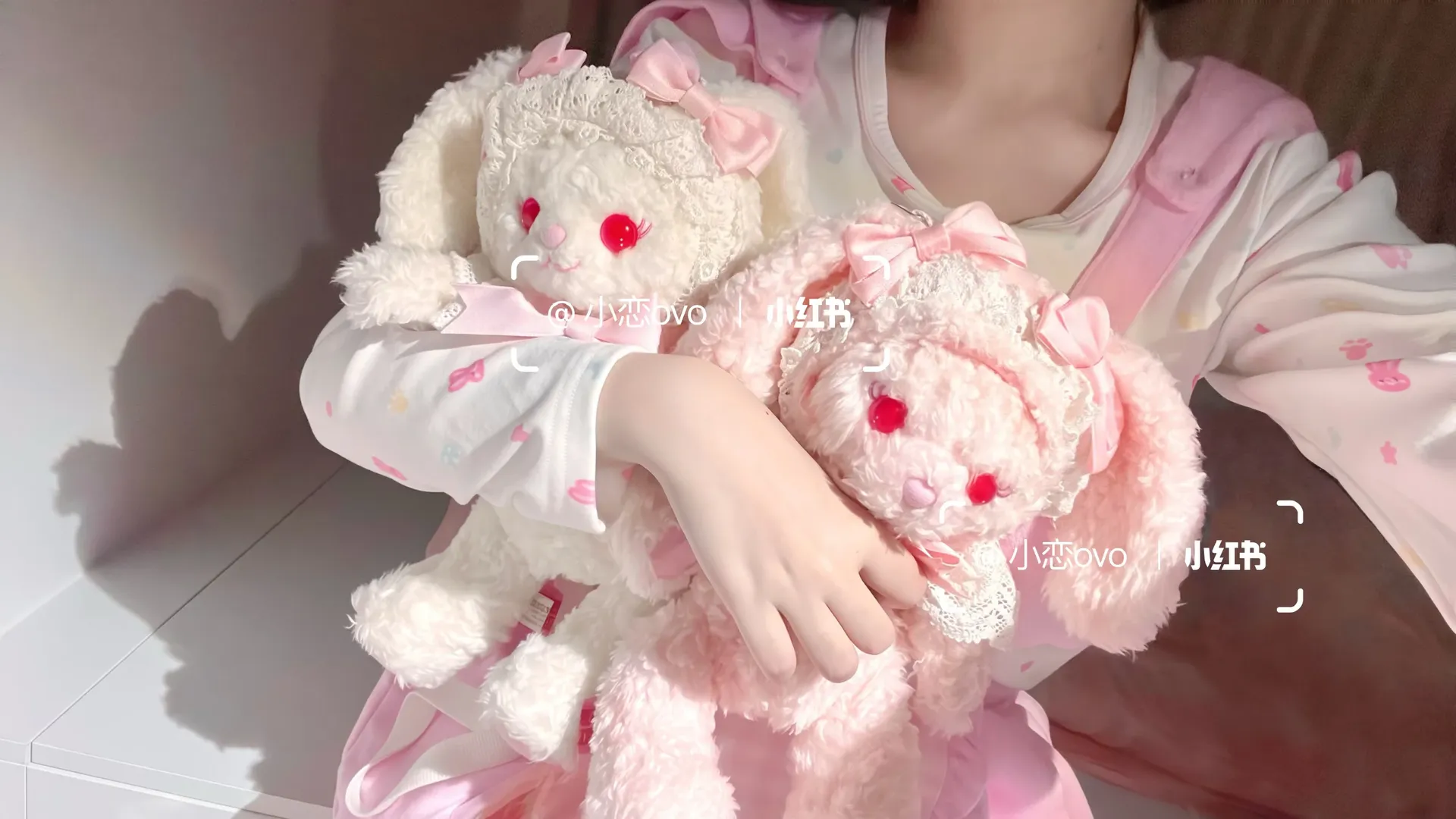 美樂蒂女兒服穿搭 粉色揹帶褲與白絲真的太可愛了 - 第 3 張