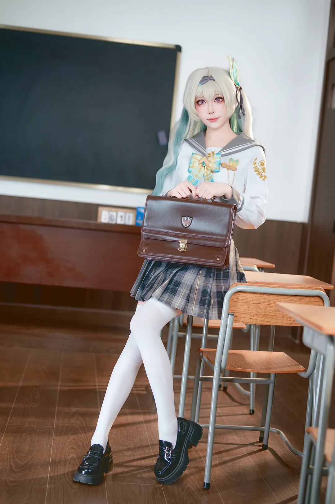 【流萤cos】崩坏星穹铁道里的春日手信 - 第 1 张