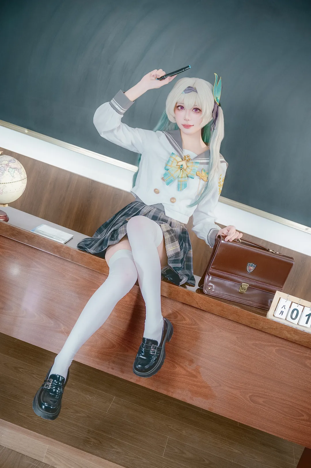 【流萤cos】崩坏星穹铁道里的春日手信 - 第 4 张