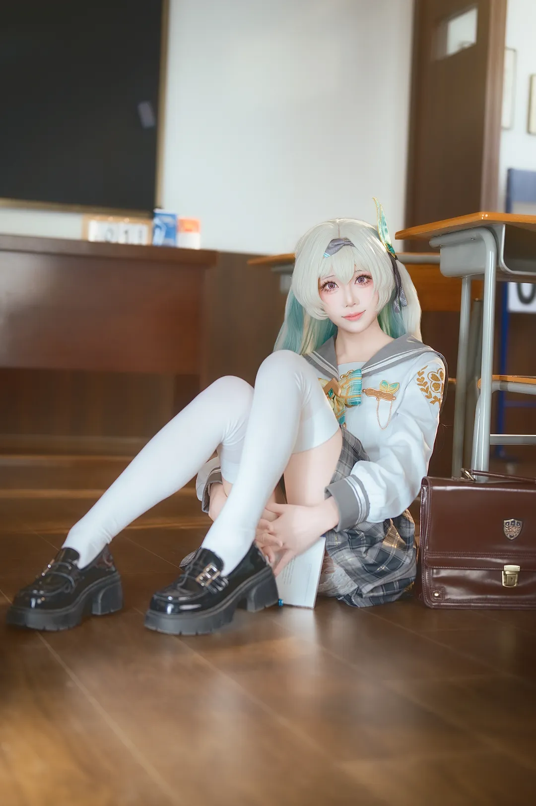 【流萤cos】崩坏星穹铁道里的春日手信 - 第 6 张