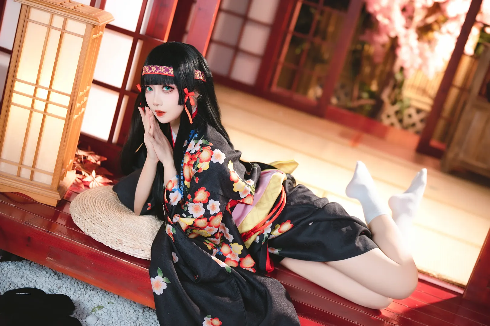 【蓮華cos】美少女萬華鏡5，黑紅大花與白襪的完美結合 - 第 4 張