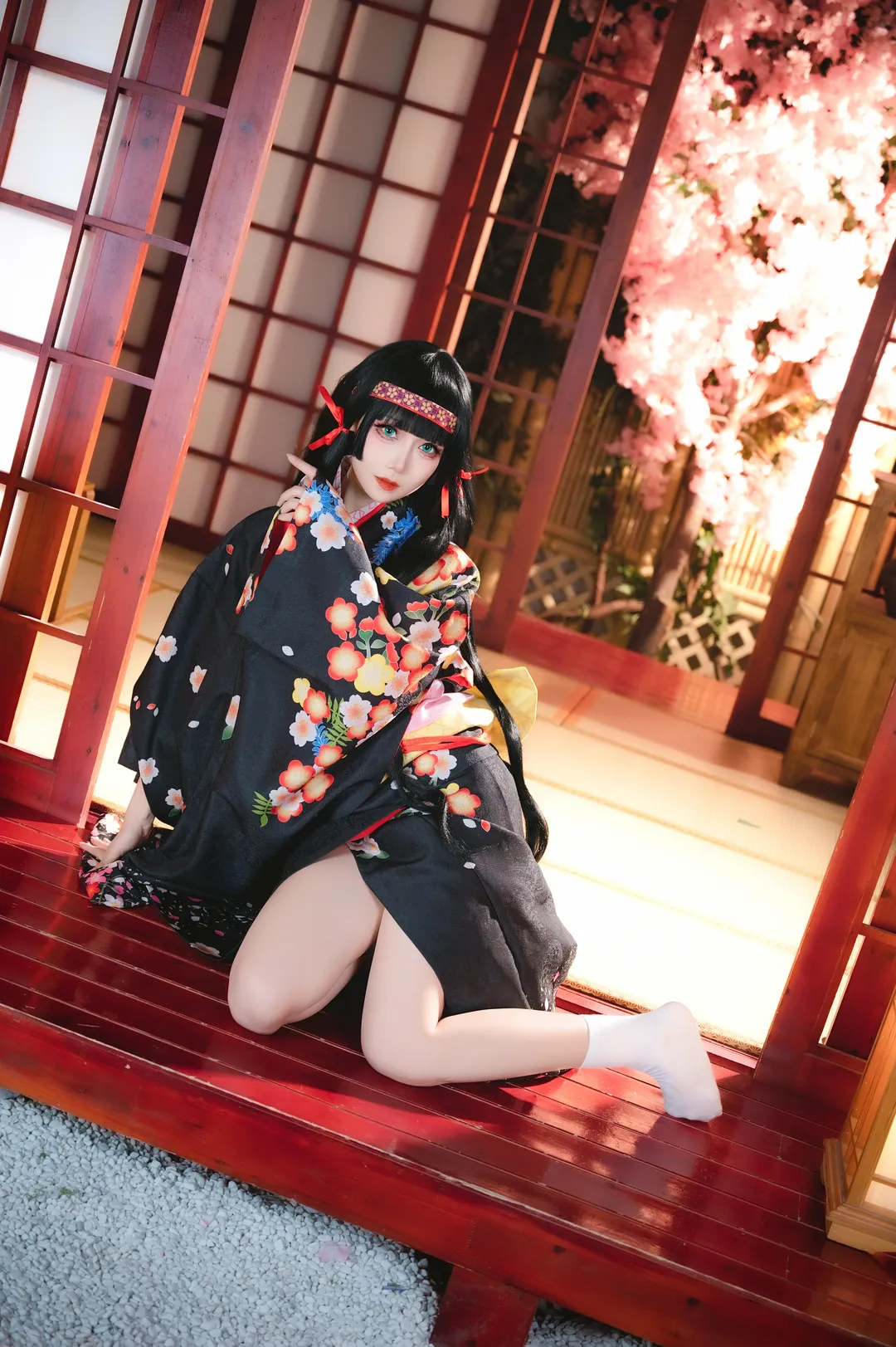 【蓮華cos】美少女萬華鏡5，黑紅大花與白襪的完美結合 - 第 6 張