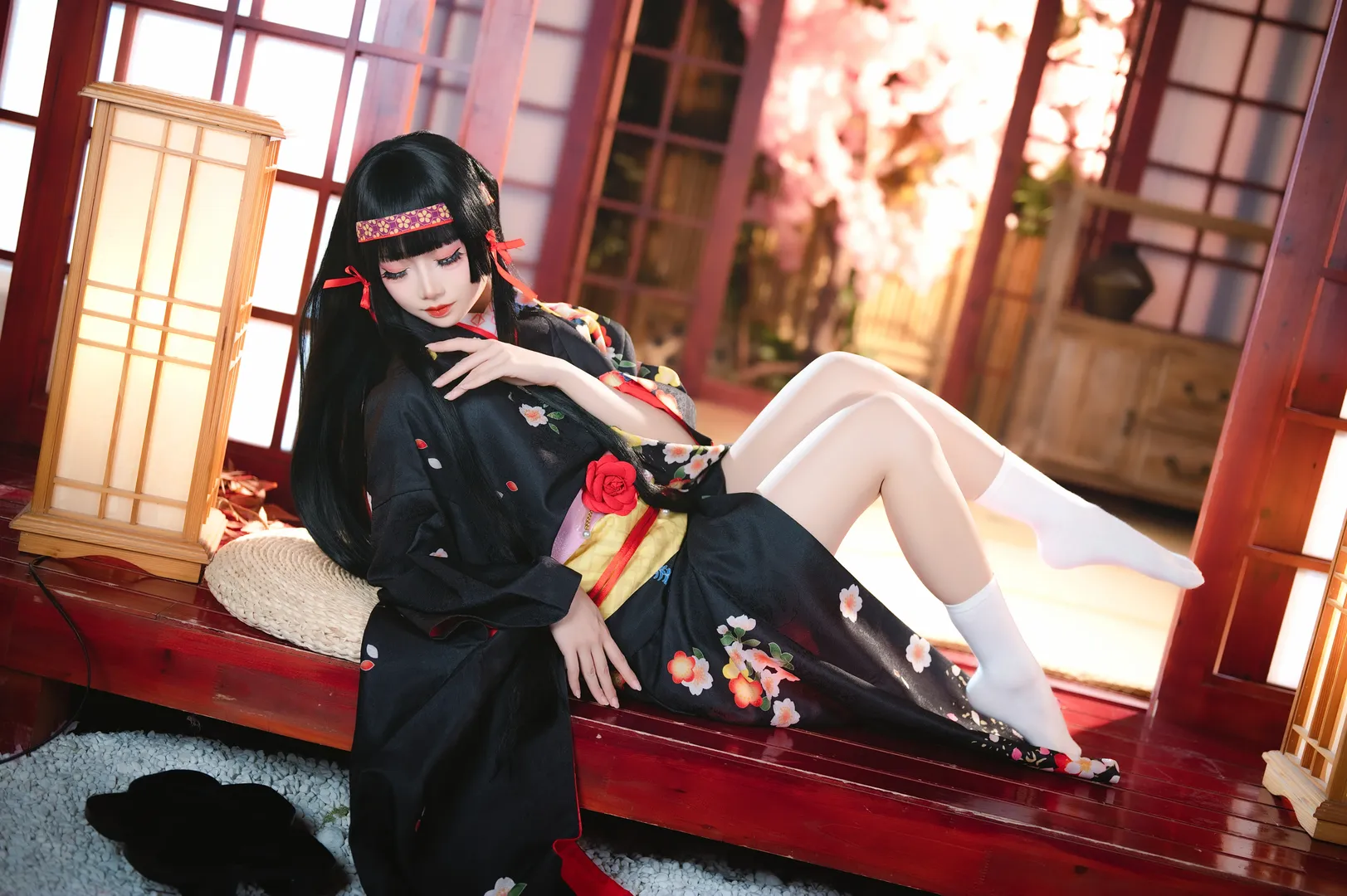 【蓮華cos】美少女萬華鏡5，黑紅大花與白襪的完美結合 - 第 8 張