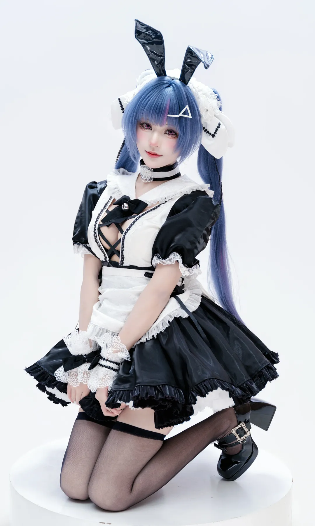 【薩里cos】碧藍航線薩里的黑白女僕與兔耳造型 - 第 1 張