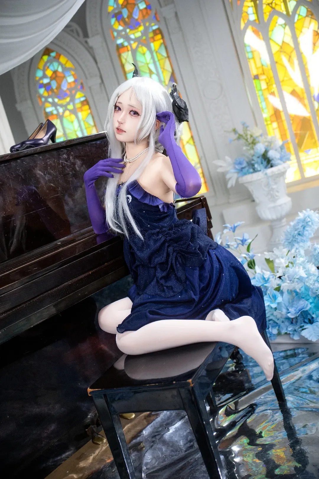 【空崎日奈cos】蔚蓝档案里的她坐在钢琴前的优雅 - 第 2 张