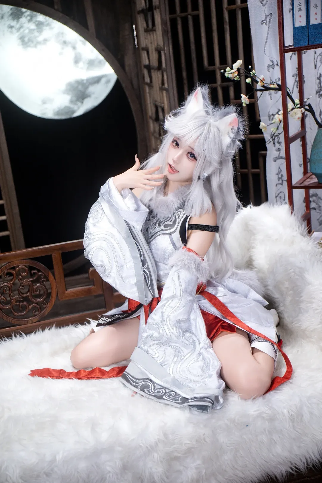 【银月cos】凡人修仙传里月下执笔的清冷狐妖 - 第 3 张