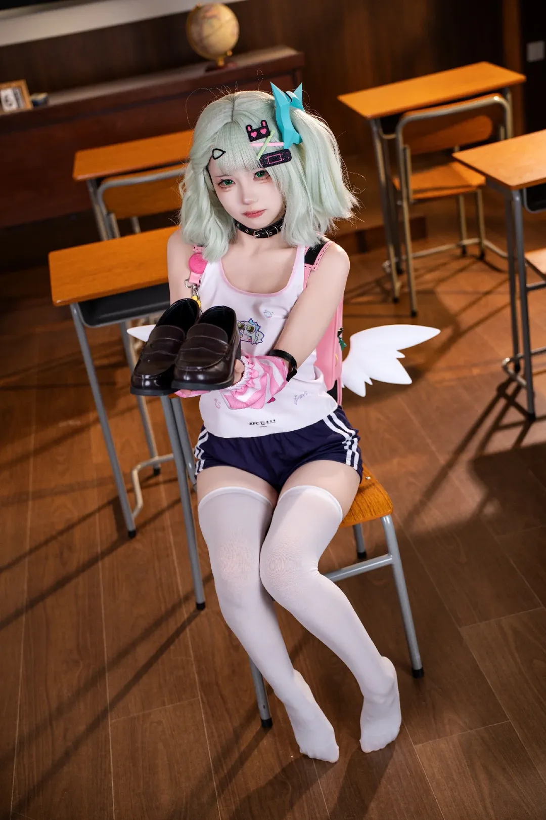 【千夏cos】绝区零妄想天使的教室日常 - 第 2 张