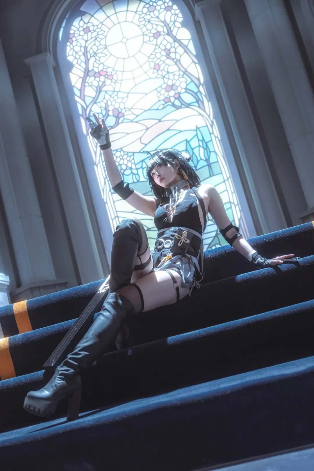 【女漂cos】鸣潮遗音扶剑，荡梦而歌 - 第 3 张