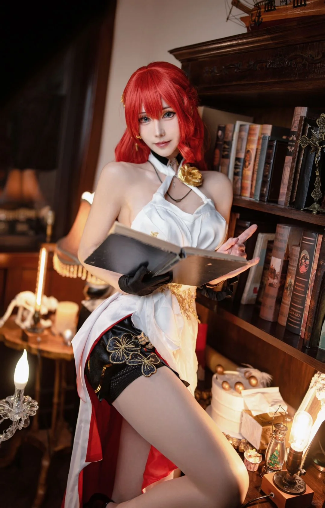 【姬子cos】星穹列车的优雅与威严，鸣笛于归寂之时 - 第 1 张