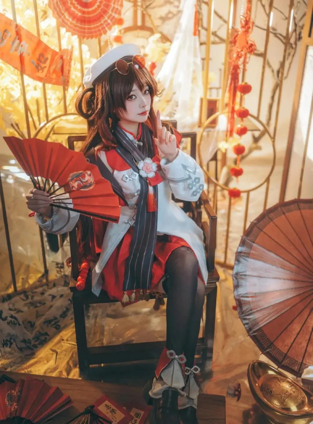 【胡桃cos】原神五年前的老角色，分享下這次的拍攝感受 - 第 7 張