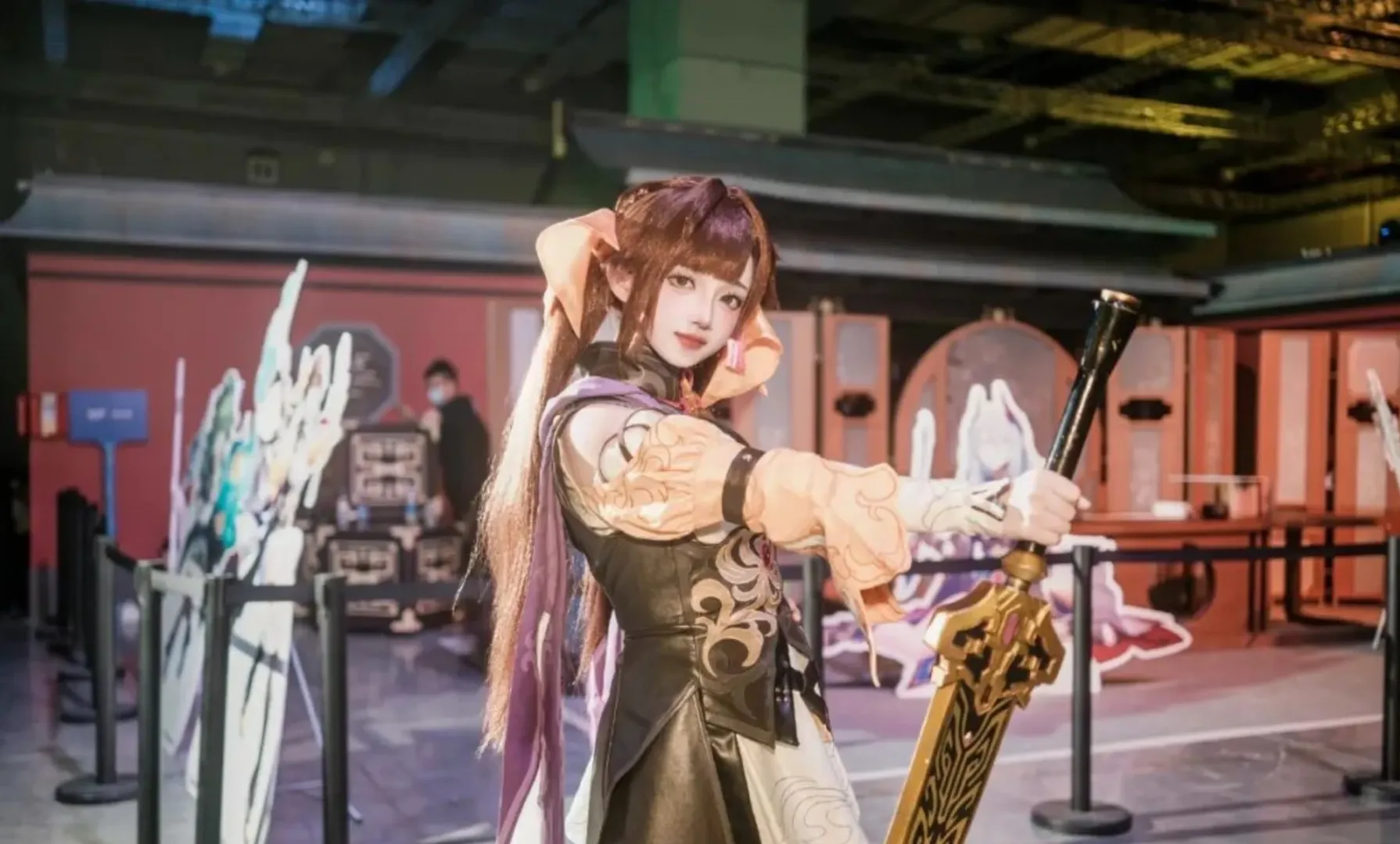 【素裳cos】崩坏星穹铁道中侠气与性感并存的动作分享 - 第 7 张